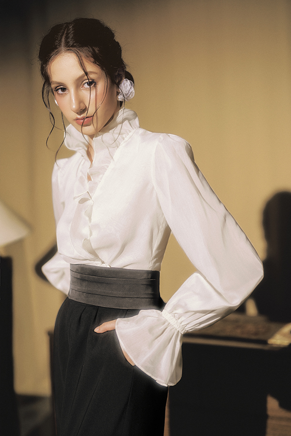SOPHIA Top - Ivory